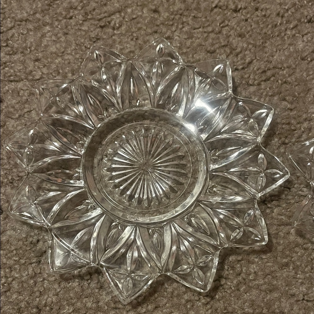 Vintage Federal Glass Petal Clear Bread and Butter Dish 6.5 inches - Picture 2 of 5